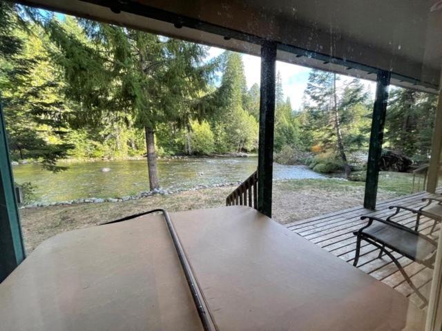 Cozy Riverfront Retreat Leavenworth Luaran gambar